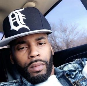 Meet your Posher, Bruce